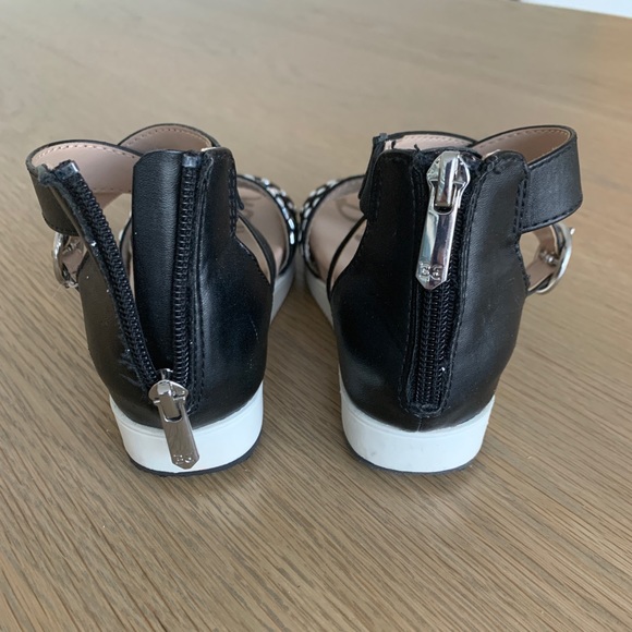 Sam Edelman Girls Audria Cassie Studded Sandals 12 - Picture 9 of 14